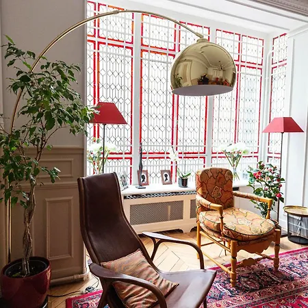 Apartament Veeve - Classical Features In The 9th Paryż